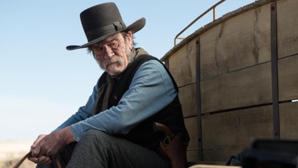 Image: Tommy Lee Jones, en la frontera del western