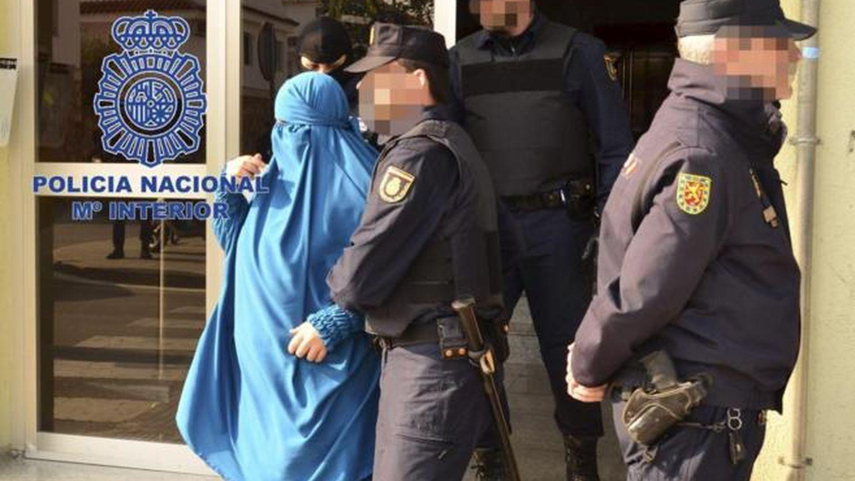 Una de las detenidas en una operación en Cataluña el pasado marzo.