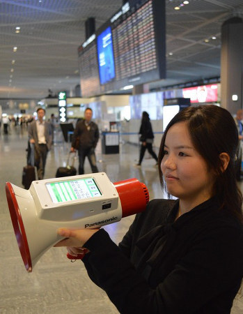 megafono traductor 2