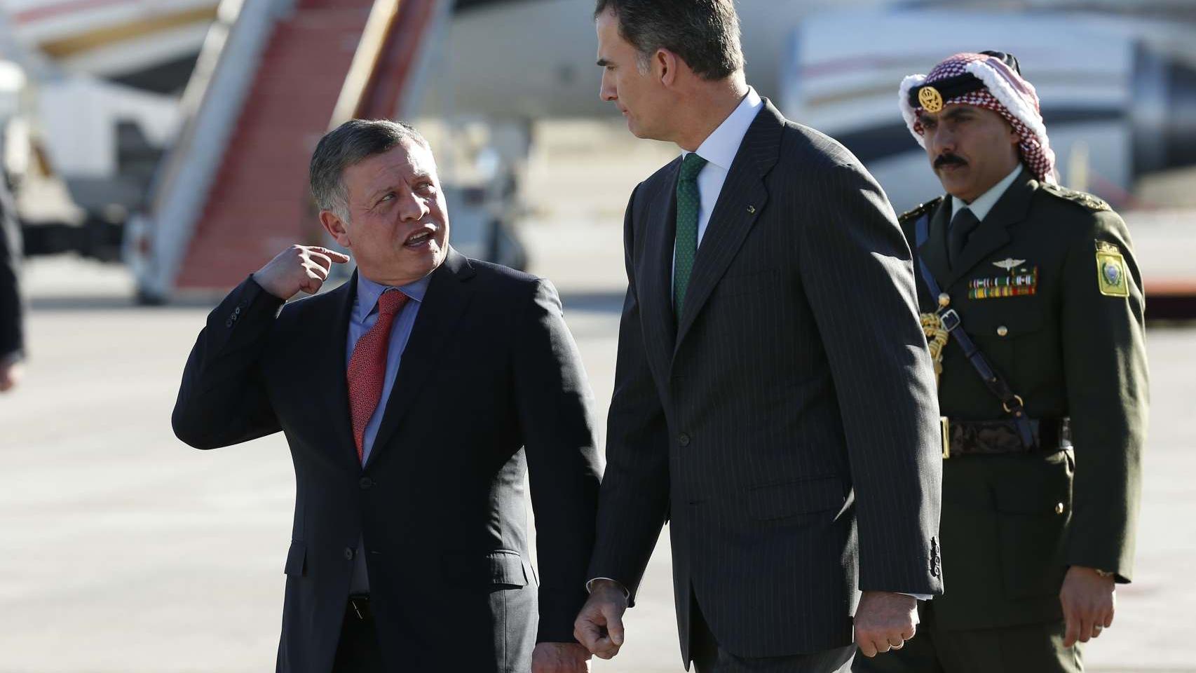 El Rey Abdalá II y Felipe VI a su llegada a Madrid