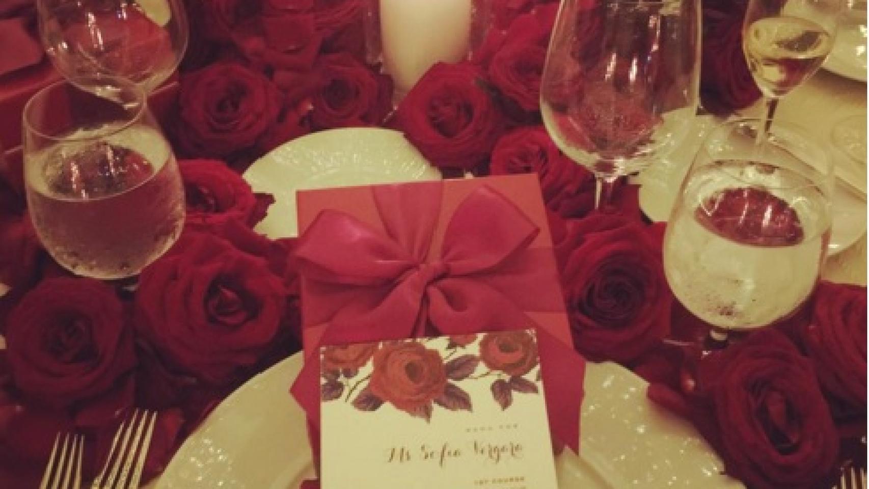 En la decoración de las mesas ha predominado el rojo pasión