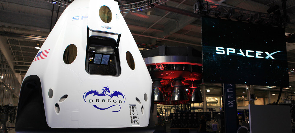dragon spacex 1
