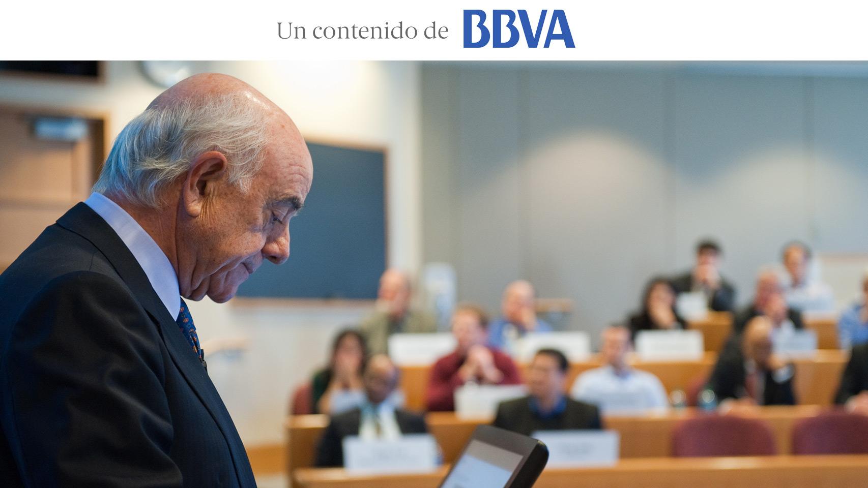 El presidente del BBVA, Francisco González, en Harvard.