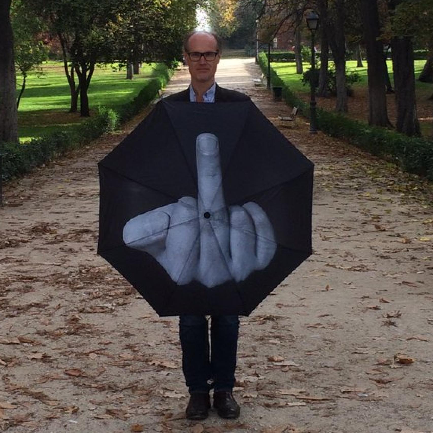 Will Gompertz en el Parque del Retiro.