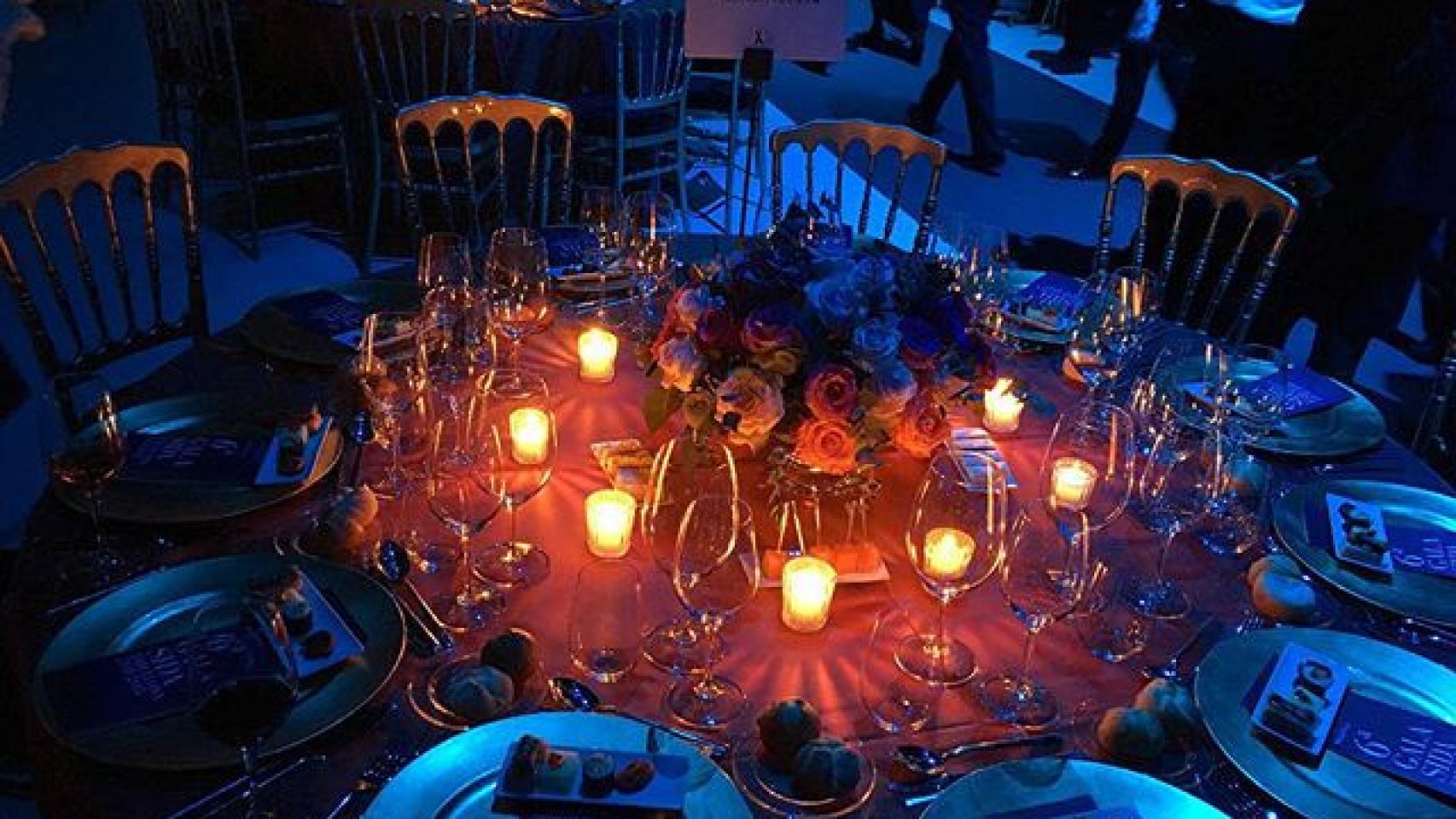 Decoración de las mesas de la 6ª edición Gala Sida Barcelona