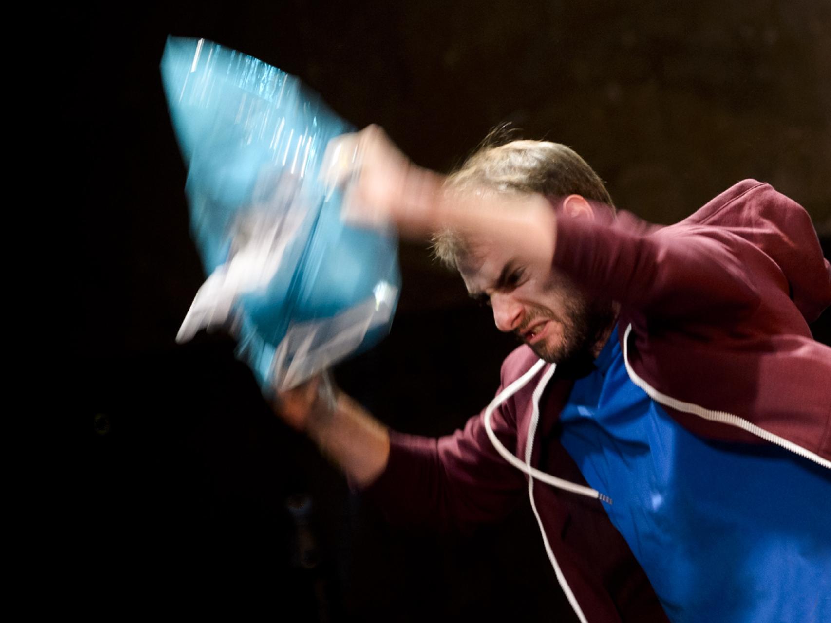 Pedro Ángel Roca, en una de las escenas de la obra.