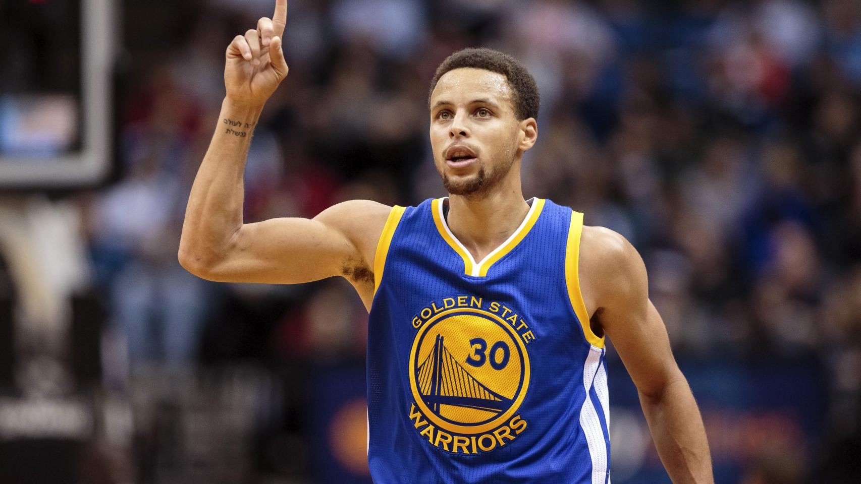 Stephen Curry celebra una canasta lograda ante Minnesota Timberwolves.