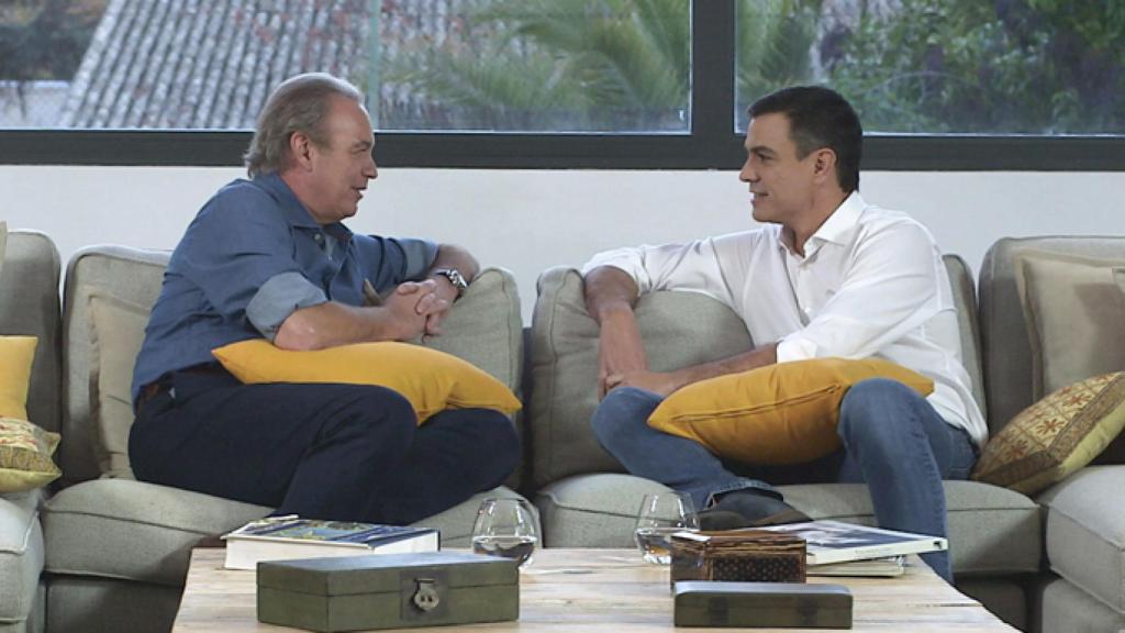 Bertín Osborne y Pedro Sánchez en 'En la tuya o en la mía' (RTVE)