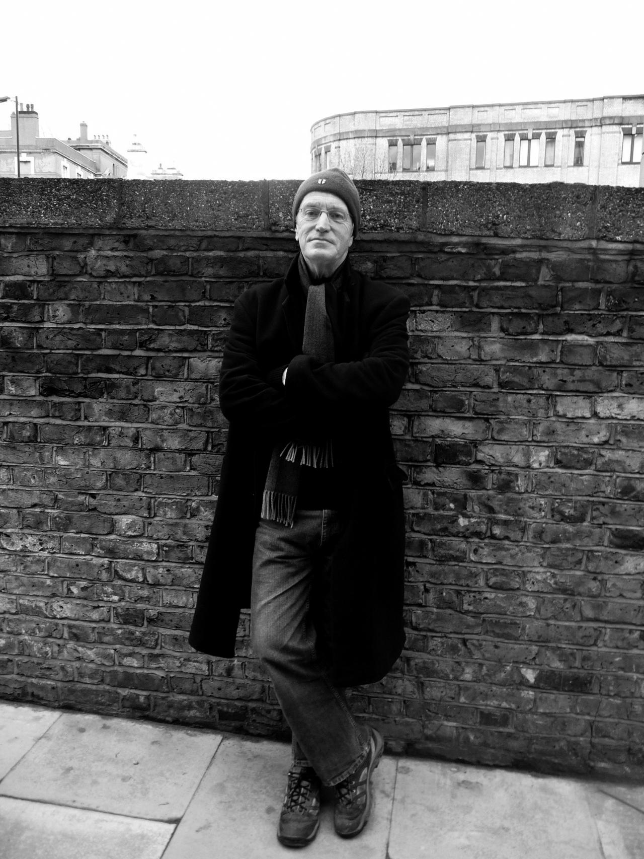 Iain Sinlair, en su barrio, en el Noreste de Londres