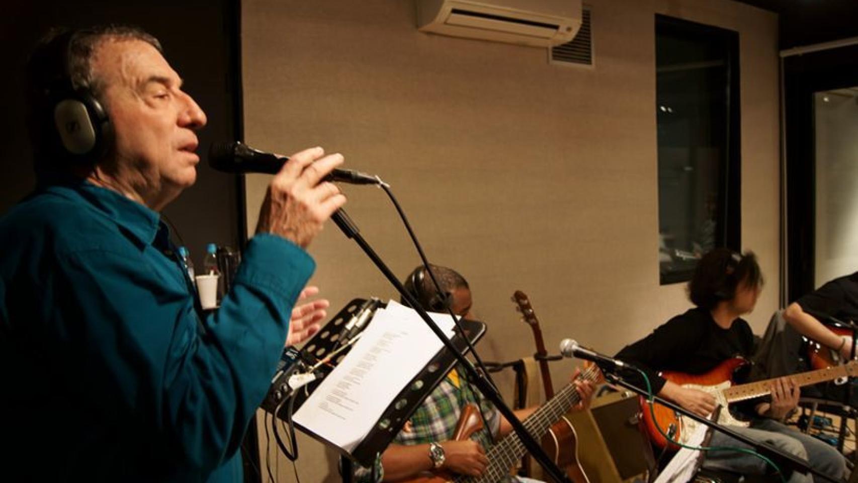 Perales sacará nuevo disco en mayo de 2016