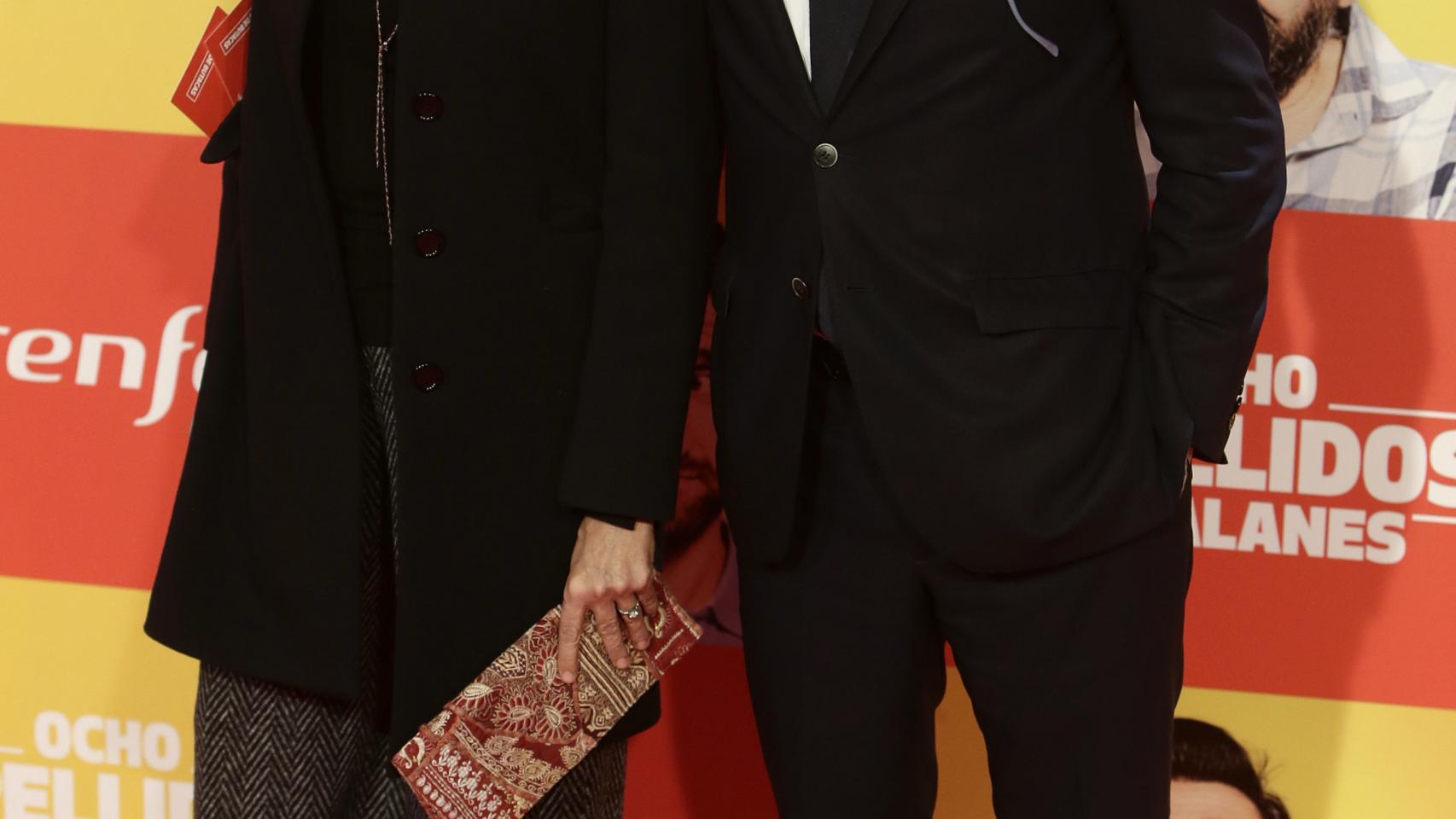 Jorge Moragas y su mujer también aprovecharon el estreno para posar en el photocall