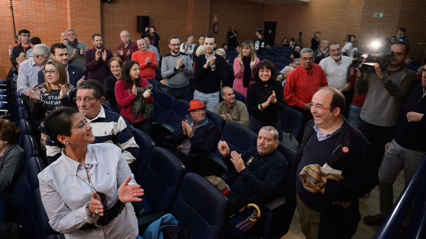 Miquel Iceta, en el centro cultural de Villaverde donde dio un mitin