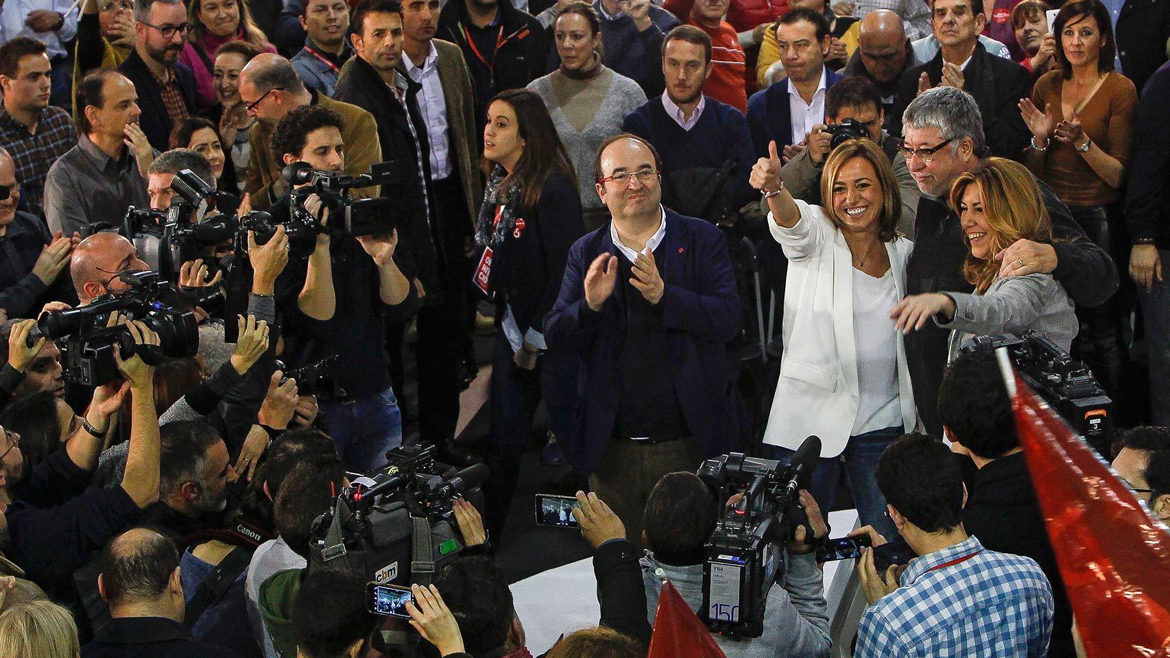 Díaz, Chacón e Iceta, en el mitin en Cornellá de Llobregat