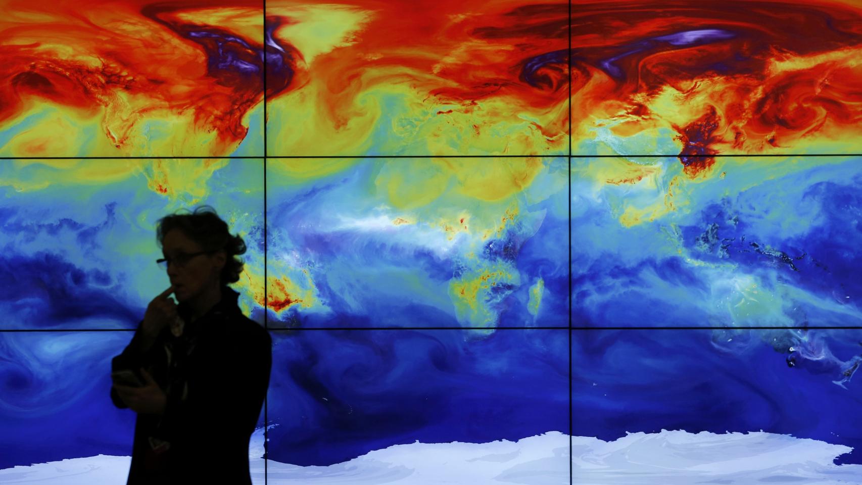Cañete pide que los acuerdos de la cumbre del clima sean vinculantes