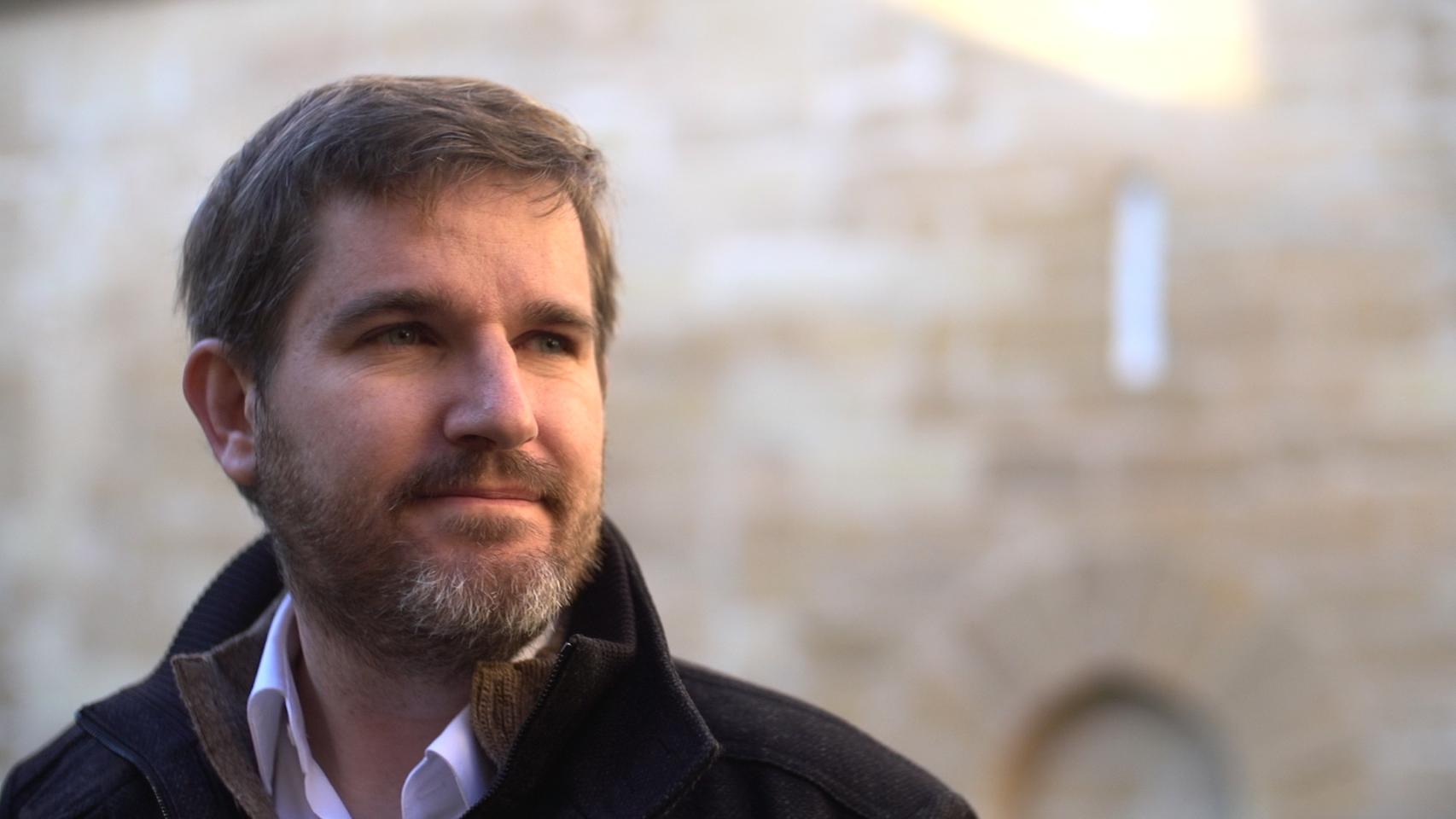 Ignacio Urquizu, en el centro de Alcañiz, su pueblo.