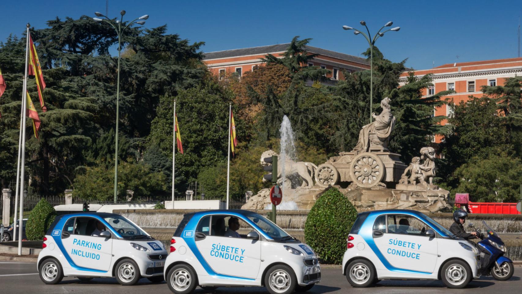 La flota tiene 350 coches vehículos privados.