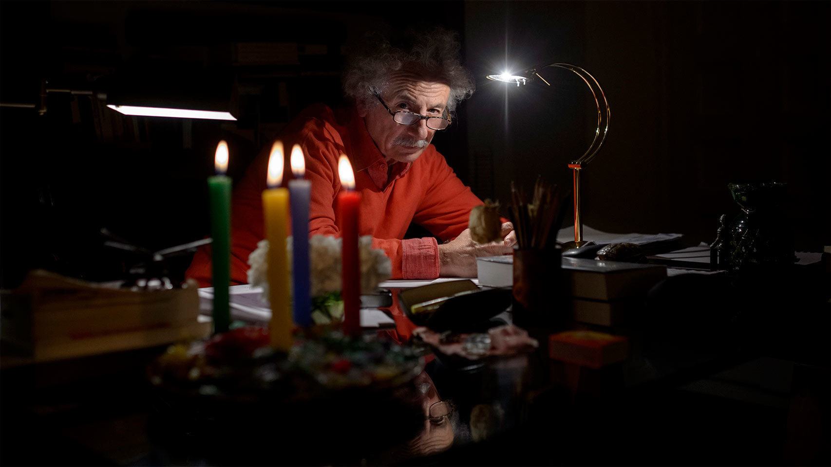 El actor en su estudio.