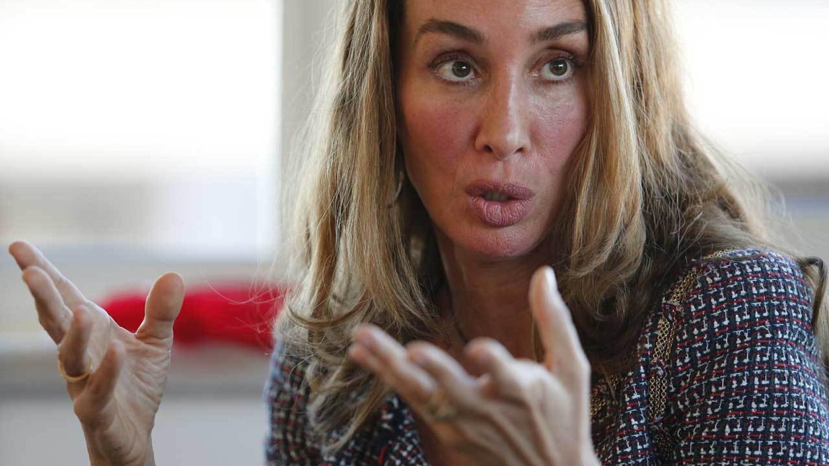 La doctora Elisa Pinto durante su visita a la redacción de EL ESPAÑOL en marzo.