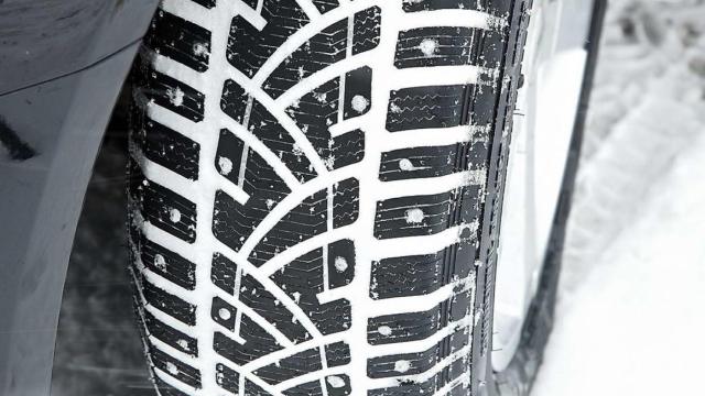 Mucha atención al dibujo de los neumáticos. Autopista