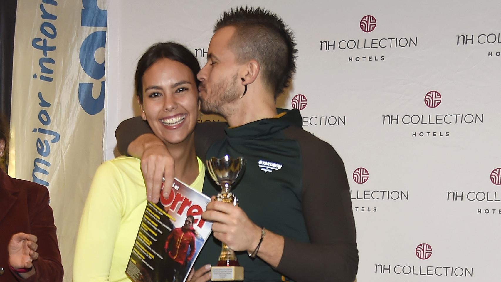 Pedroche y Muñoz en la carrera vertical celebrada en el NH Eurobuilding