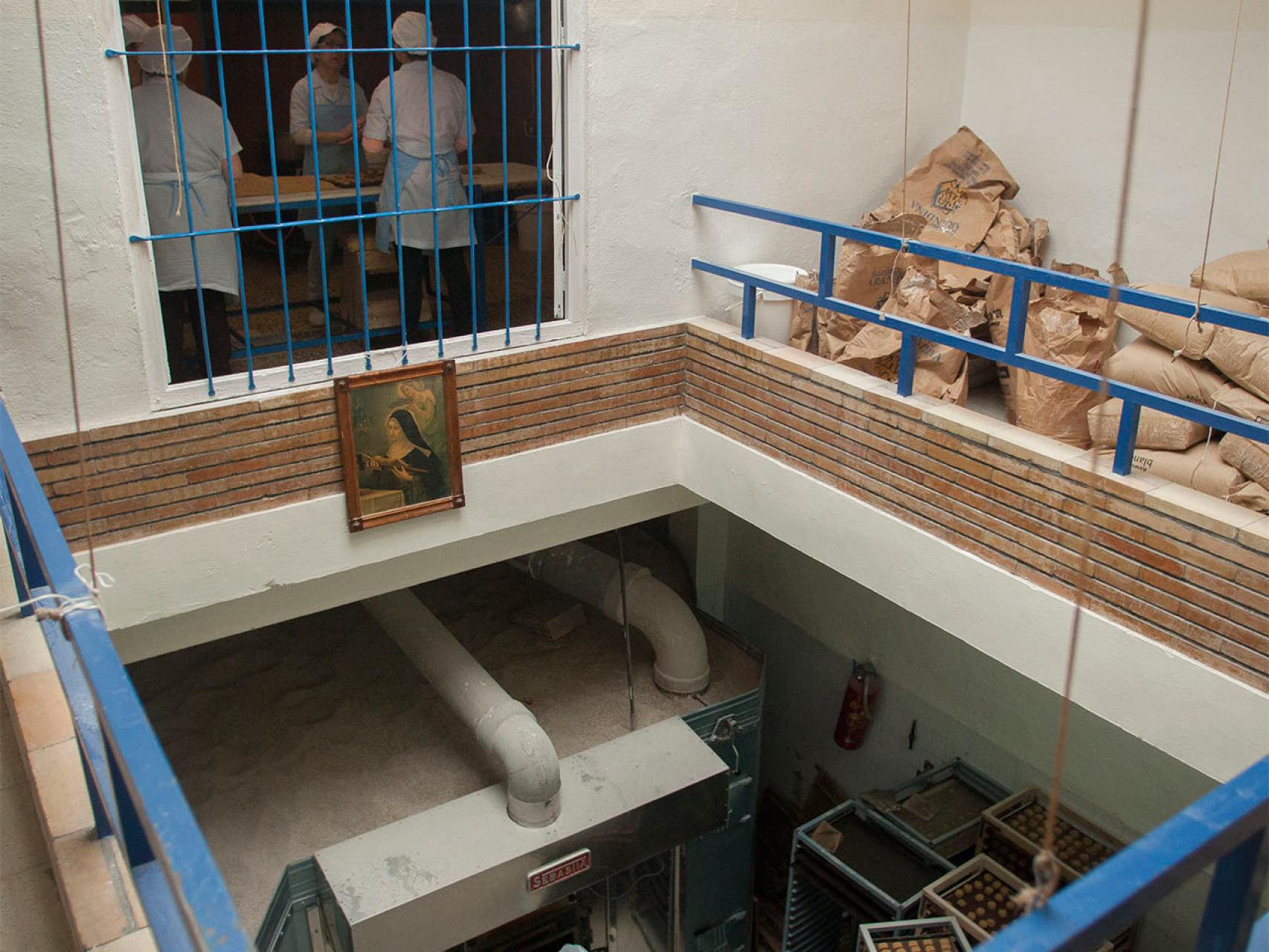 El pueblo de los polvorones cierra en Navidad.