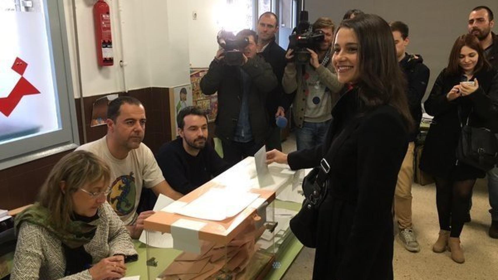 Inés Arrimadas muy acertada y juvenil