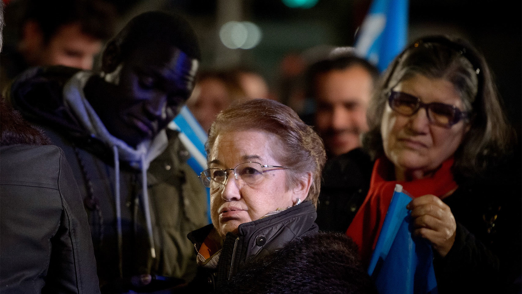 Simpatizantes del Partido Popular frente a Génova 13.