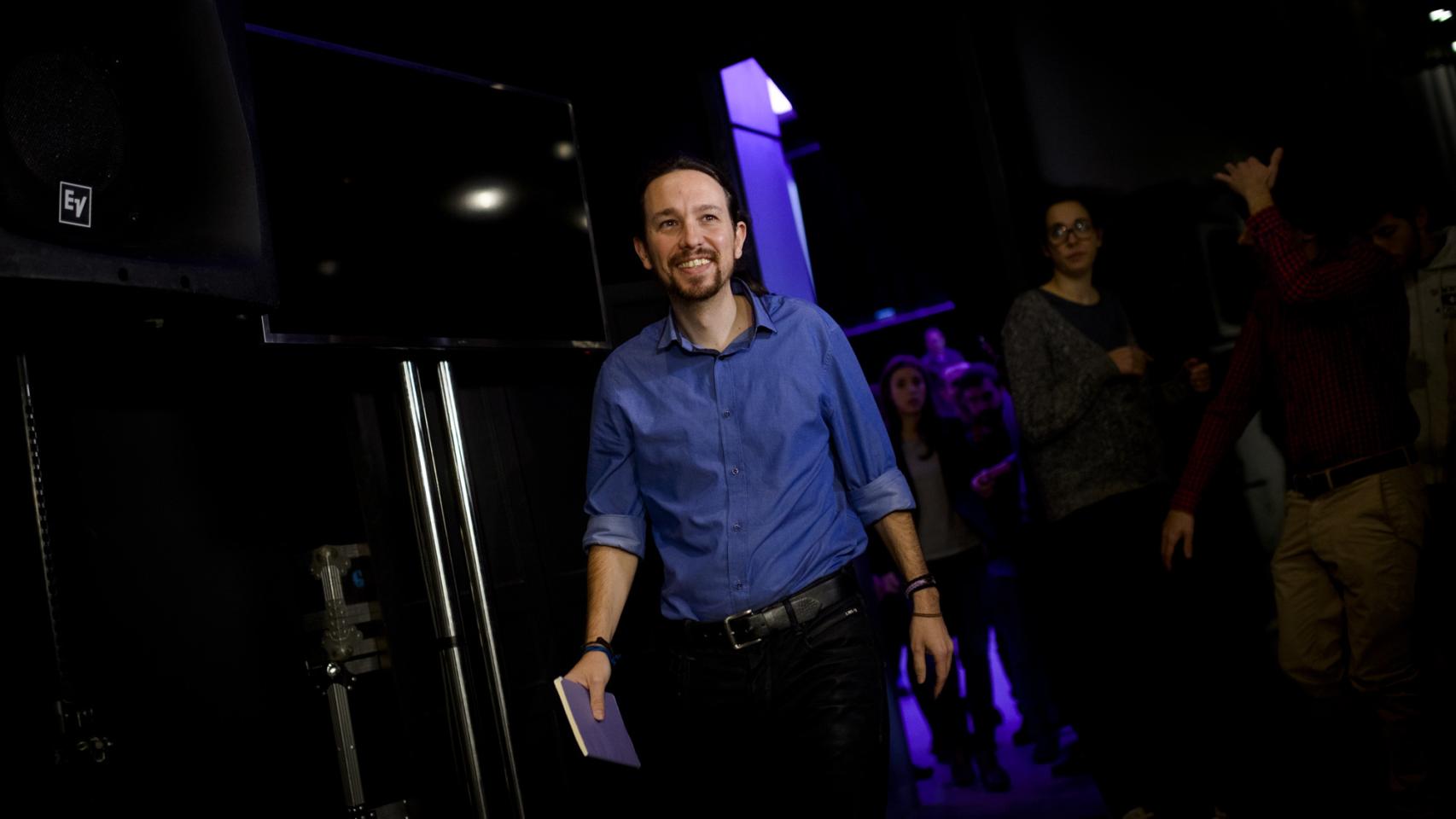 Iglesias, sonriente antes de la rueda de prensa.