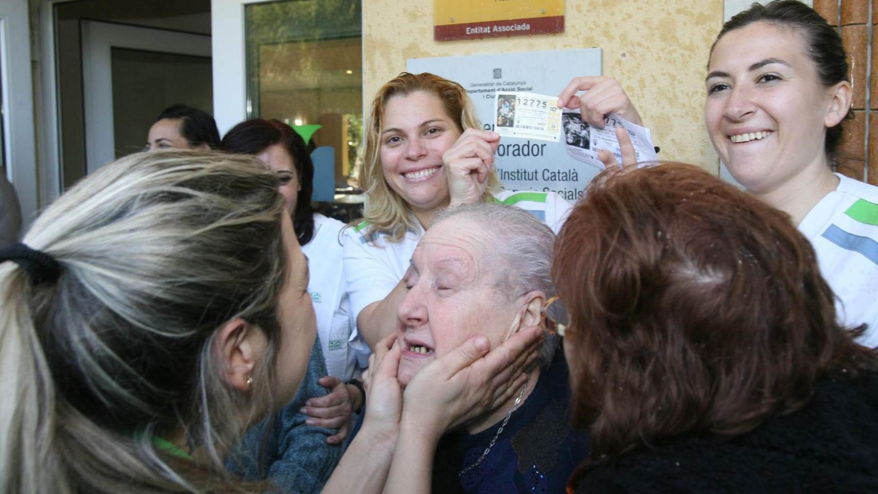 Trabajadores y residentes de Mirador de Berà.
