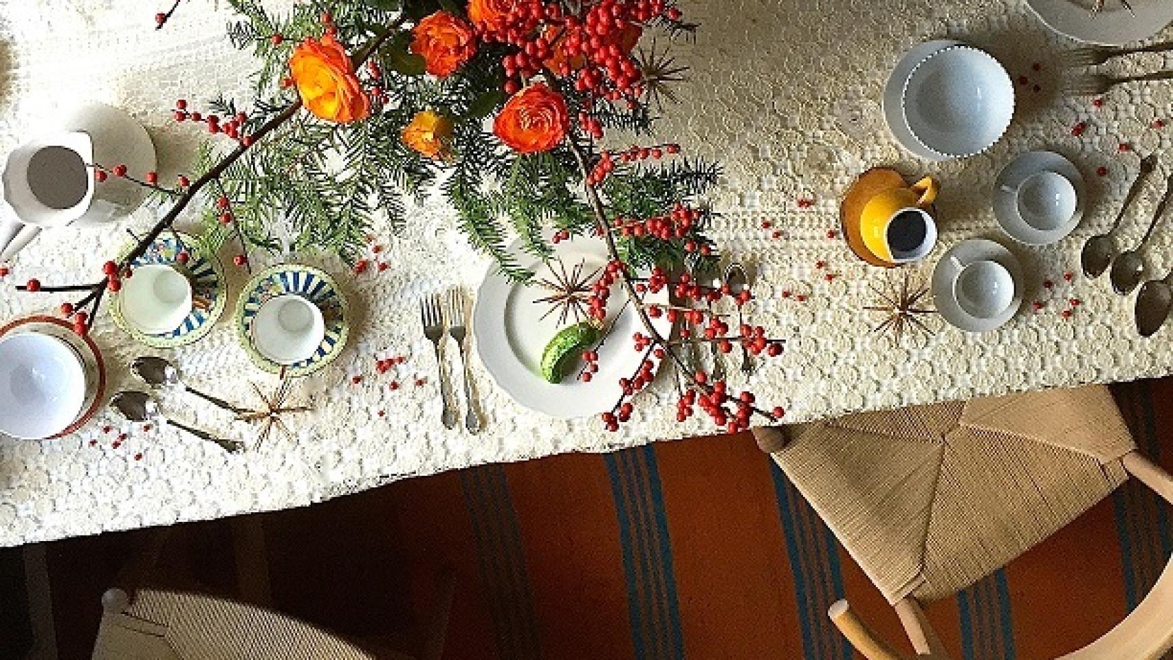 Mesa confeccionado por Luis Galliussi en su casa de Nueva York