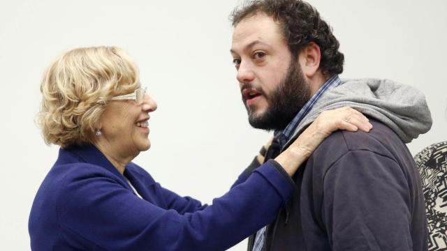 El concejal madrileño junto a Manuela Carmena