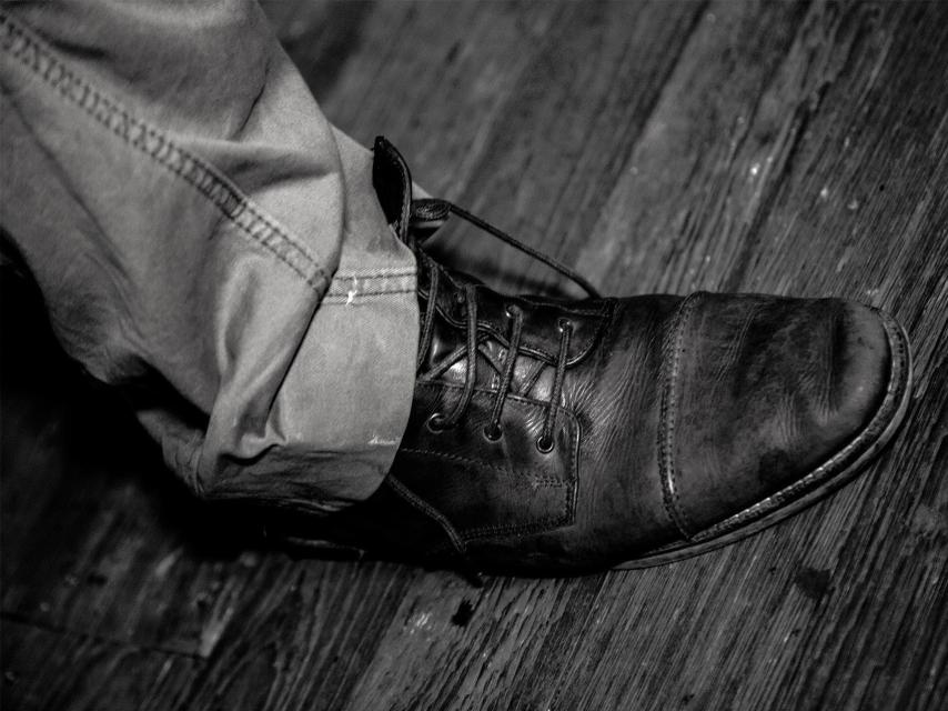 Los zapatos de Luis.