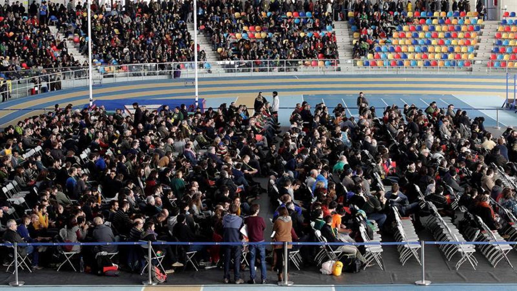 Asistentes a la Asamblea Nacional abierta de la CUP.