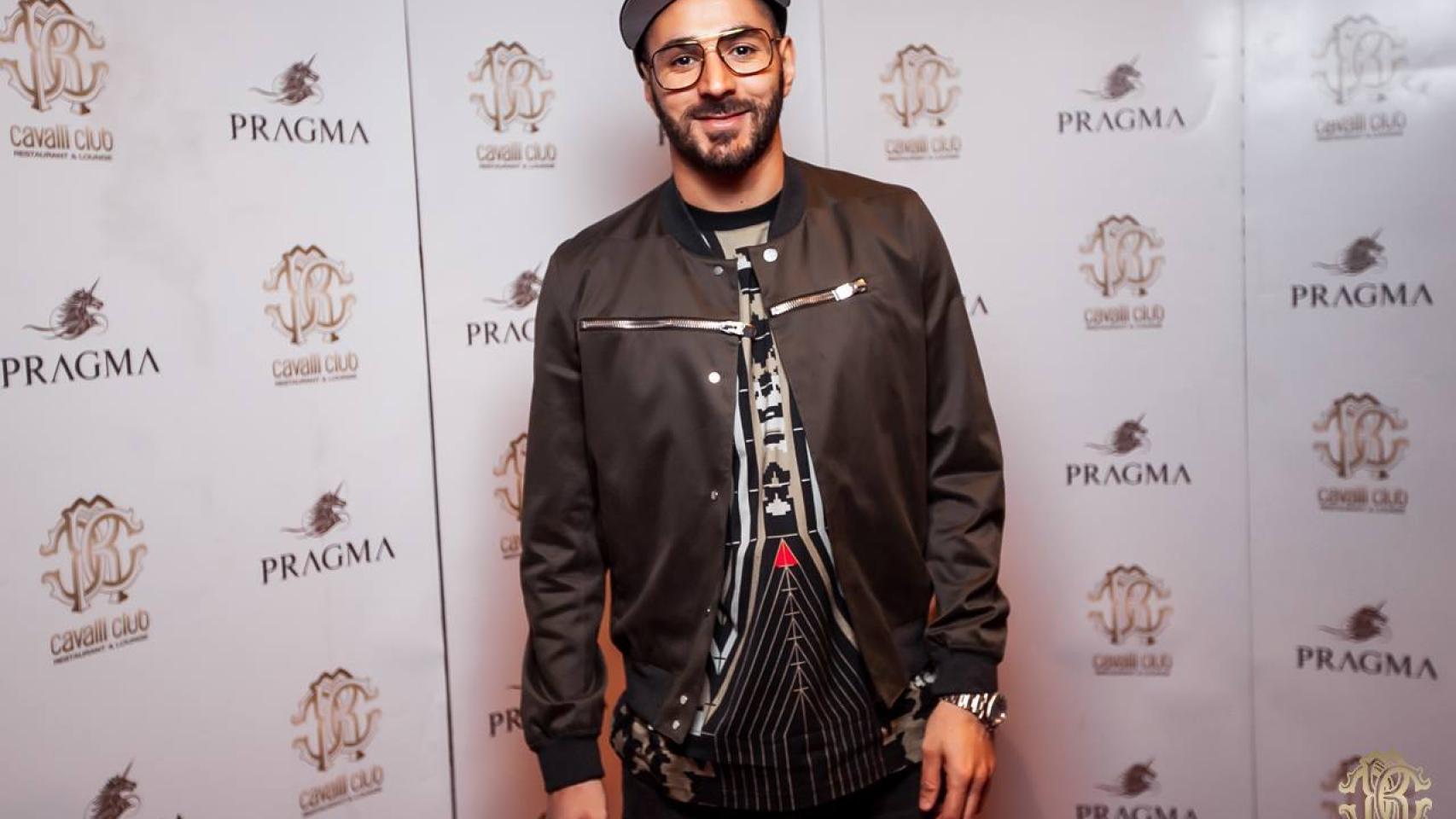 Benzema estaba practicamente irreconocible con su nuevo look