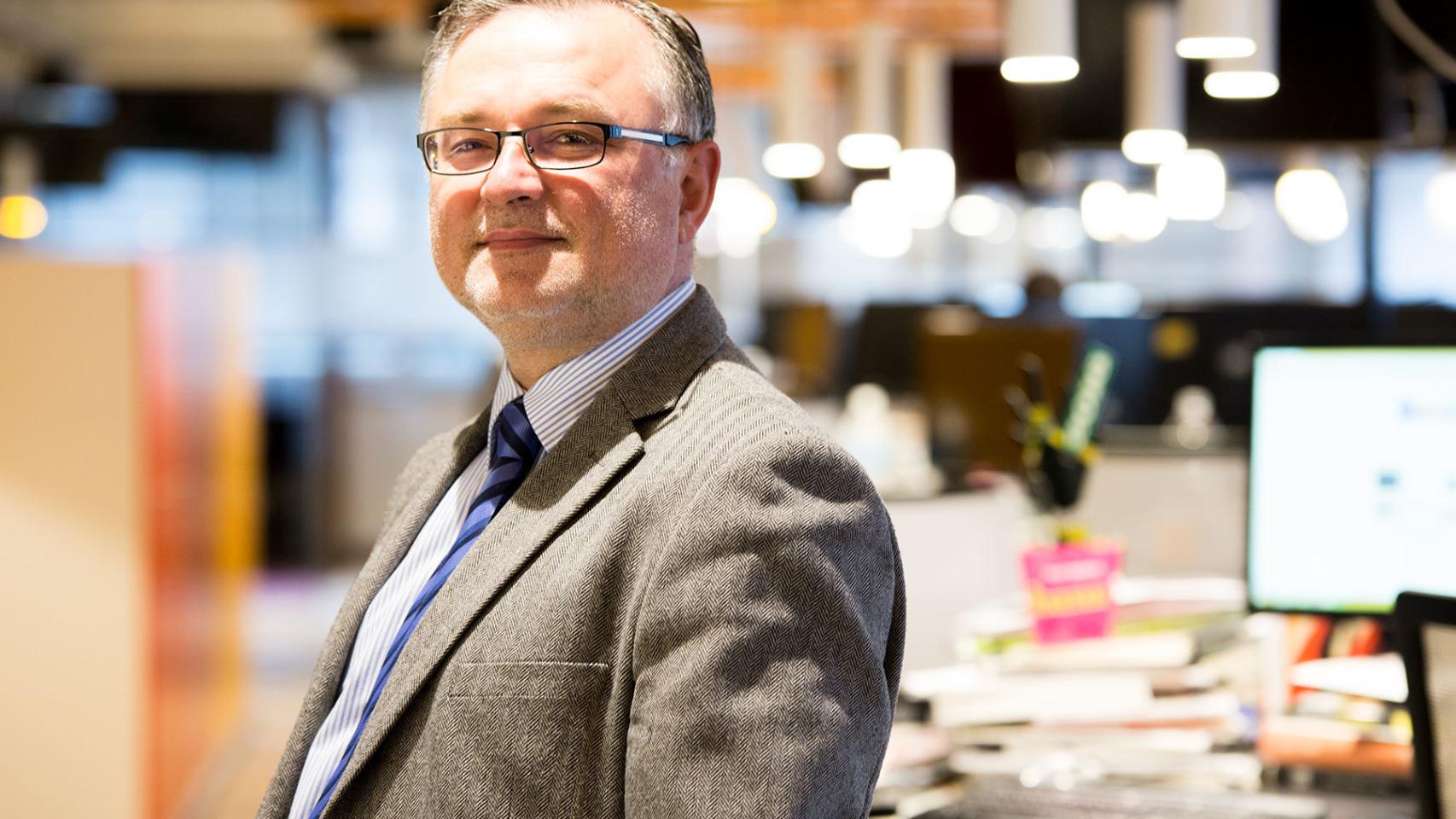 John Müller  en la redacción de EL ESPAÑOL