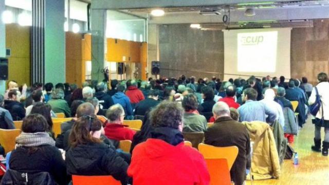 Una de las asambleas territoriales de la formación anticapitalista.