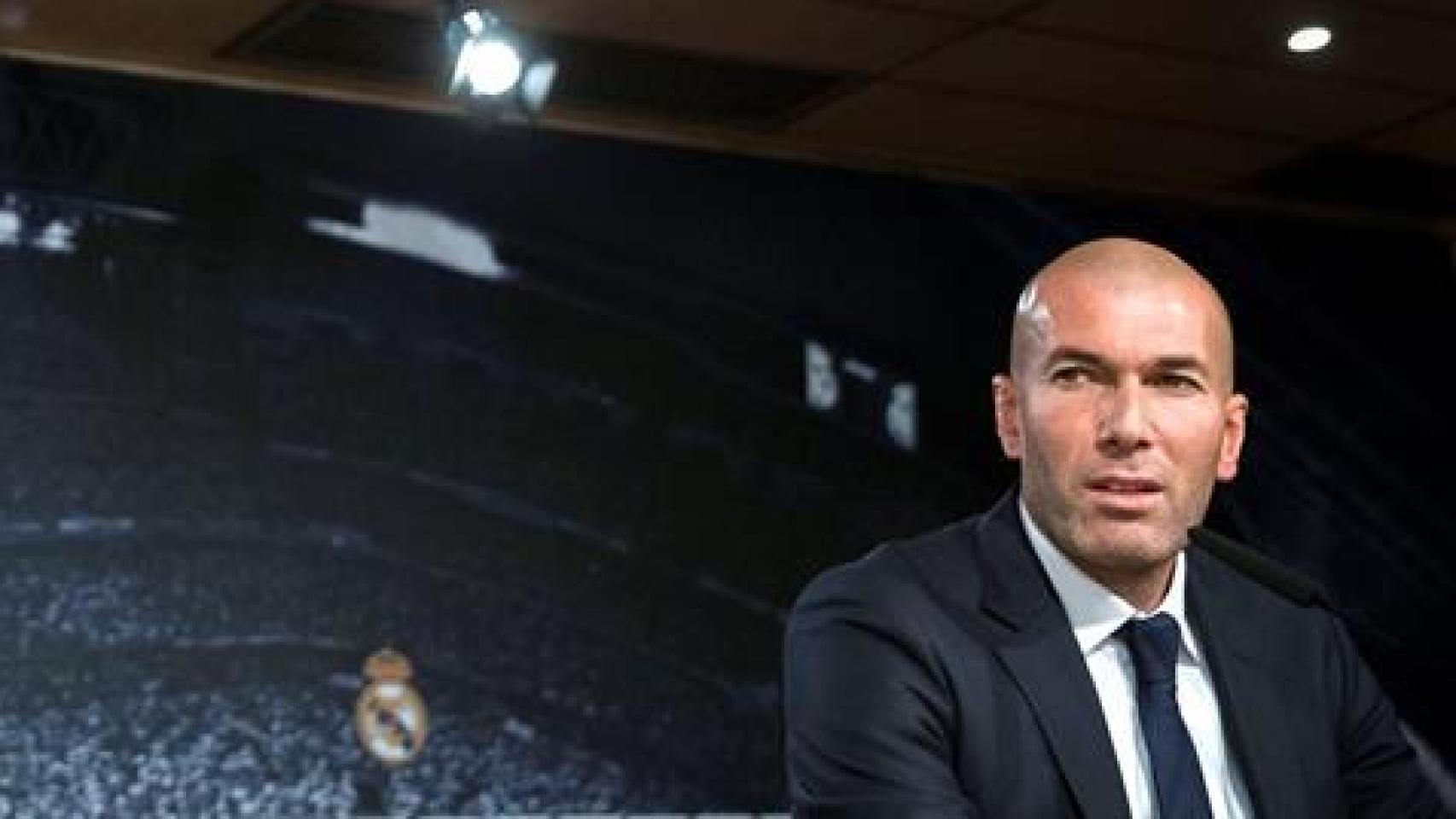 Zinedine Zidane, entrenador del Real Madrid, durante su primera rueda de prensa