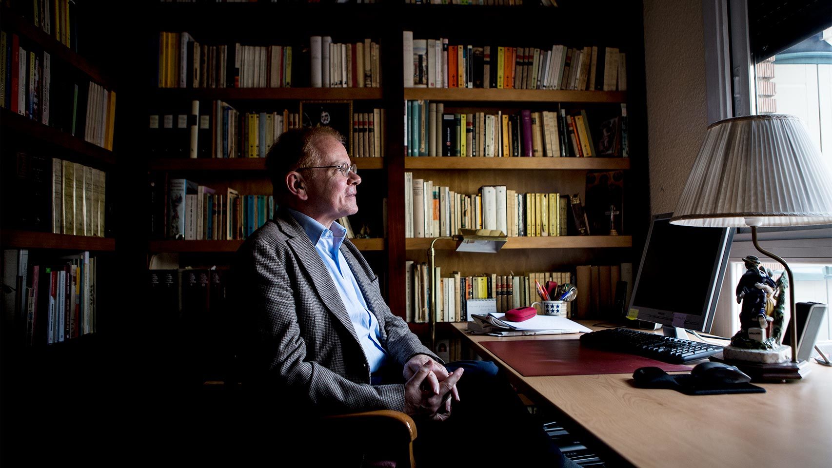 José Maria Marcos en su estudio