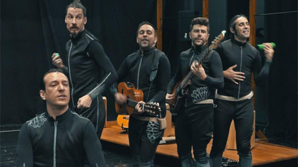 Image: Cervantina o el virus de la libertad