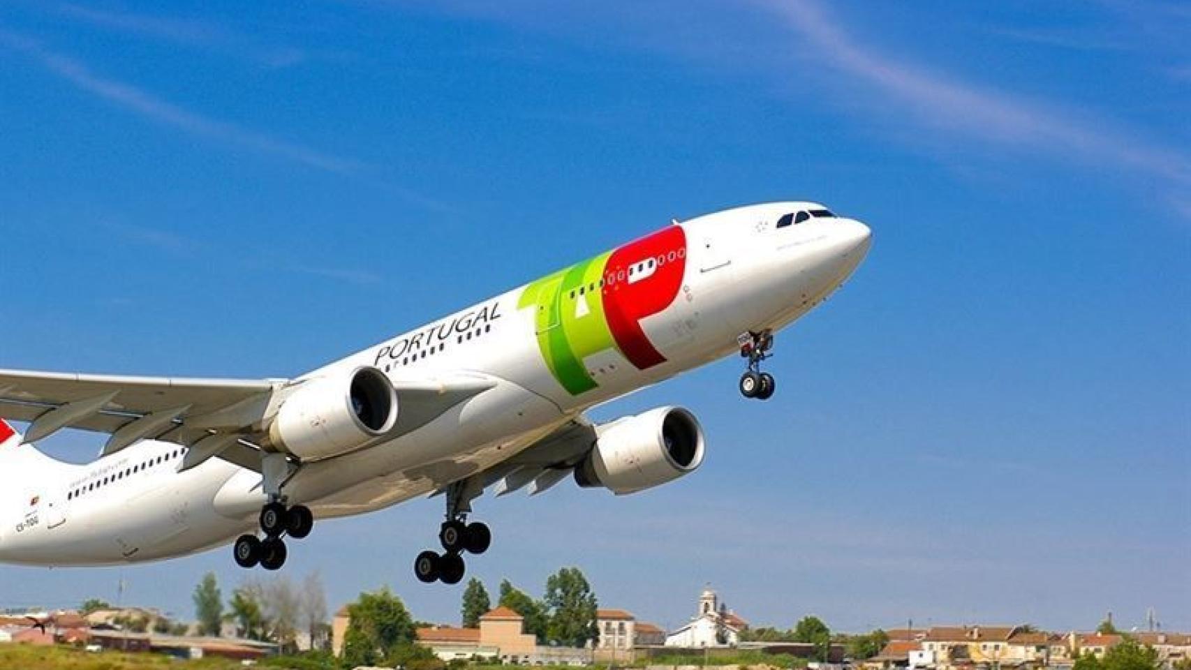 Un avión de TAP regresa a Lisboa tras un intento de invasión de la cabina