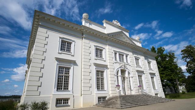 Una muestra de estilo historicista con aires clásicos