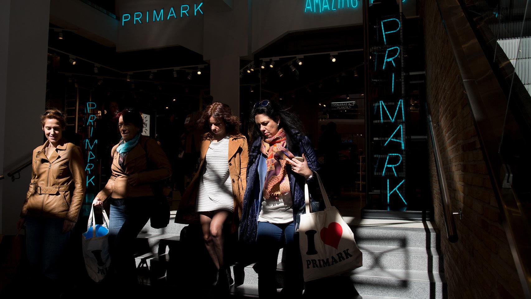 Entrada de la tienda de Primark en la Gran Vía de Madrid.