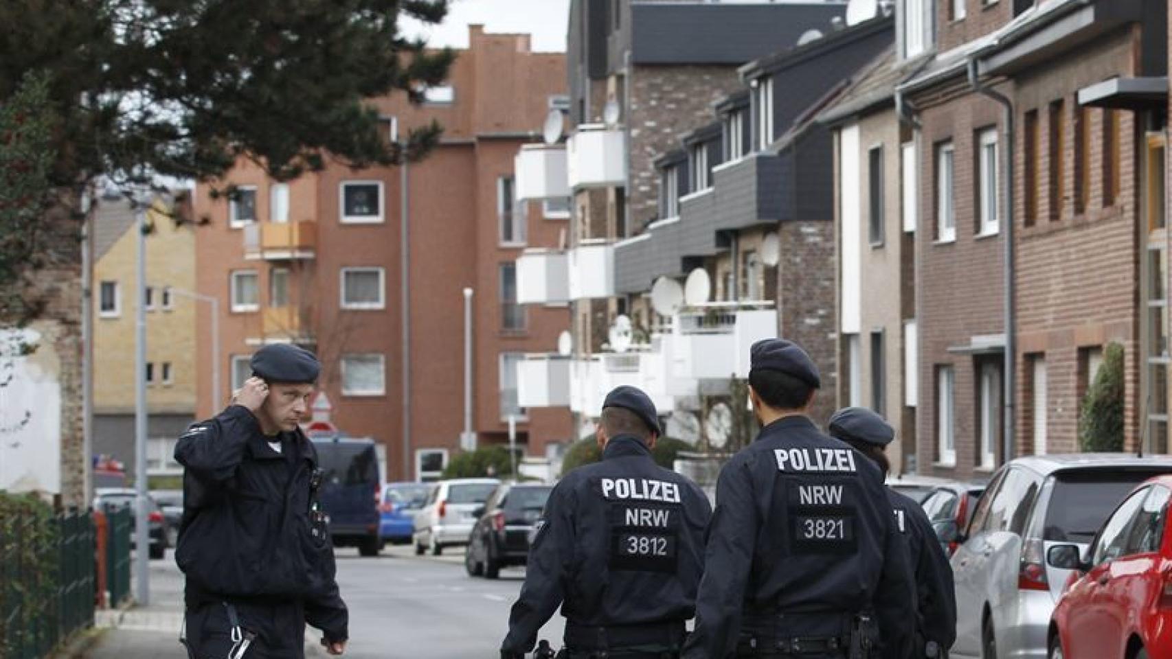 Varios norteafricanos intentaron lapidar a dos transexuales en Dortmund