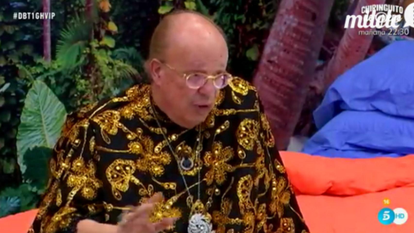 Rappel realizando actuando como lo que es, un vidente.