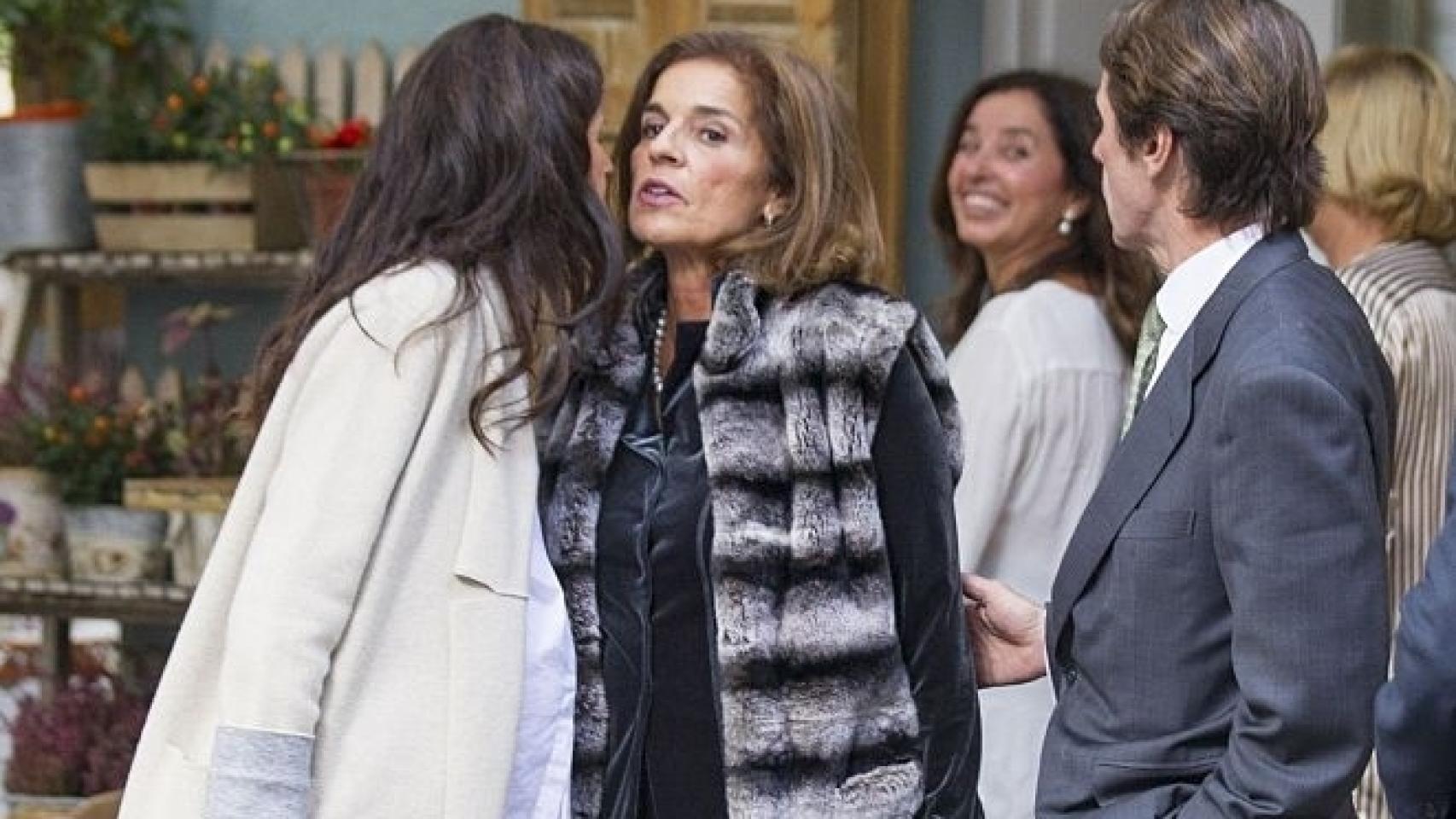 Mónica Abascal, Ana Botella y José María Aznar en el restaurante Quintín de Jorge Juan