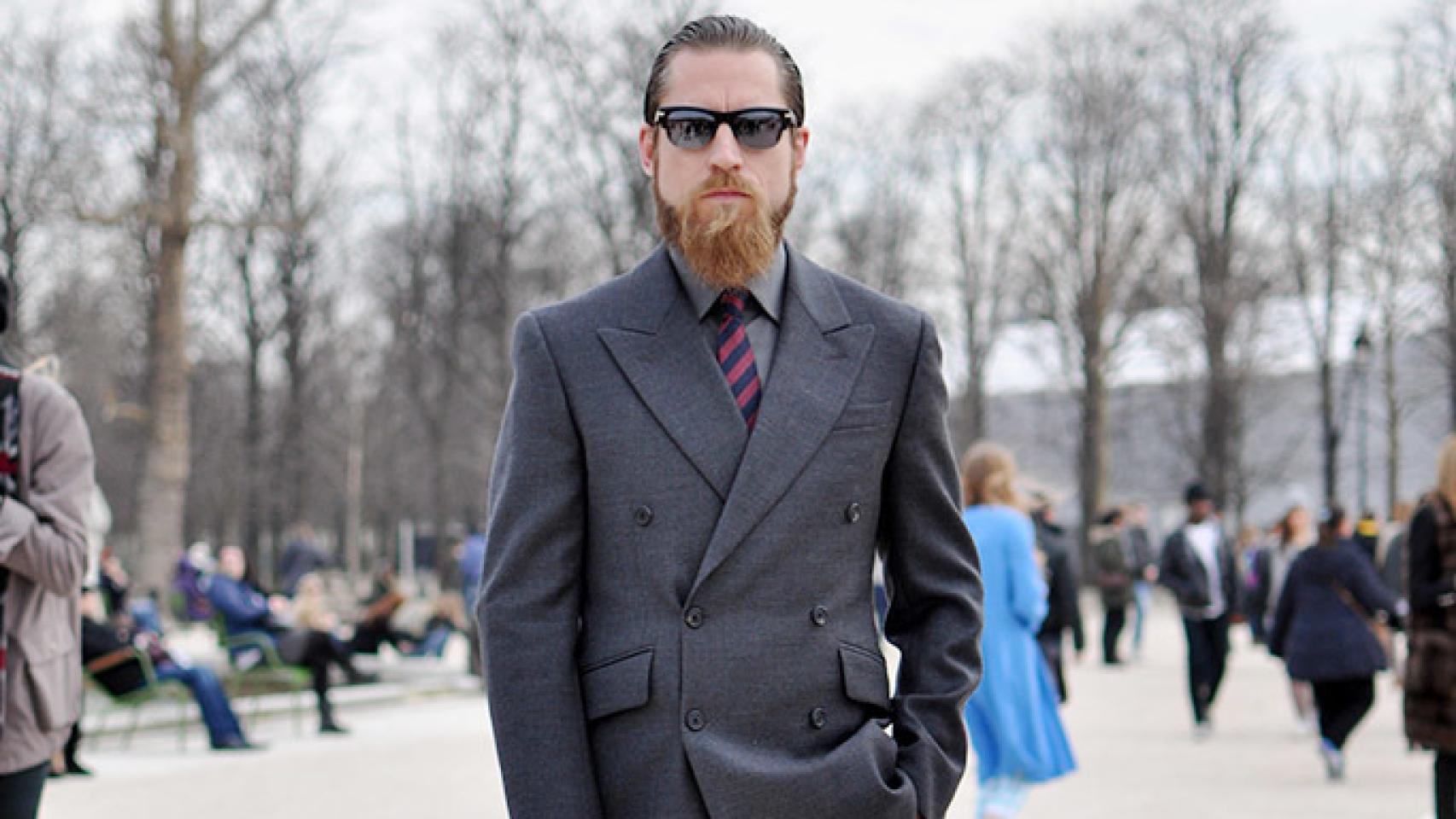 Justin O´Shea fotografiado en la Semana de la Moda de París