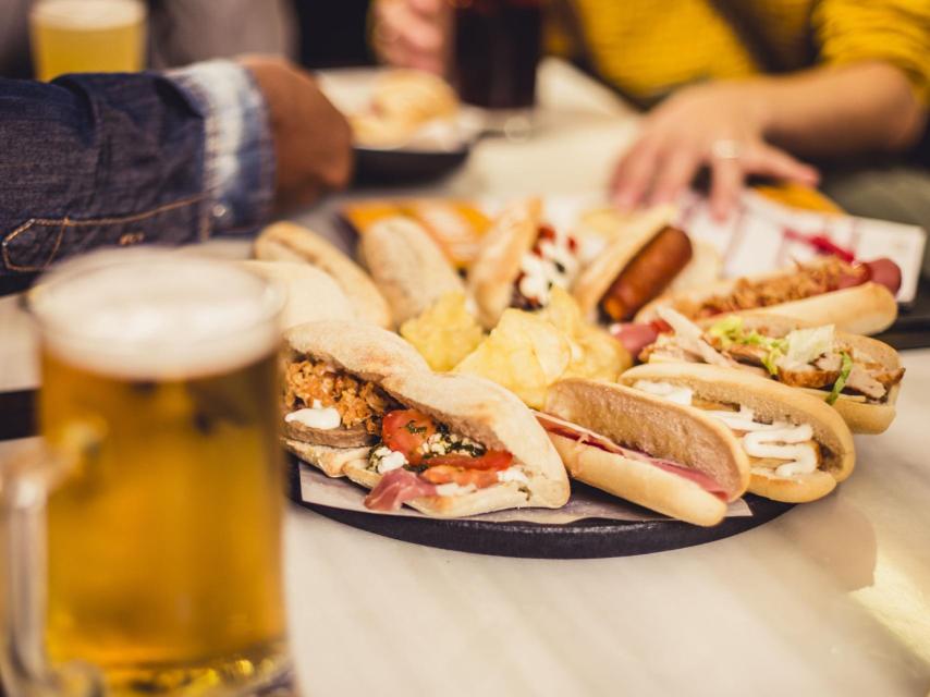 Imagen promocional de la cadena 100 Montaditos de Restalia