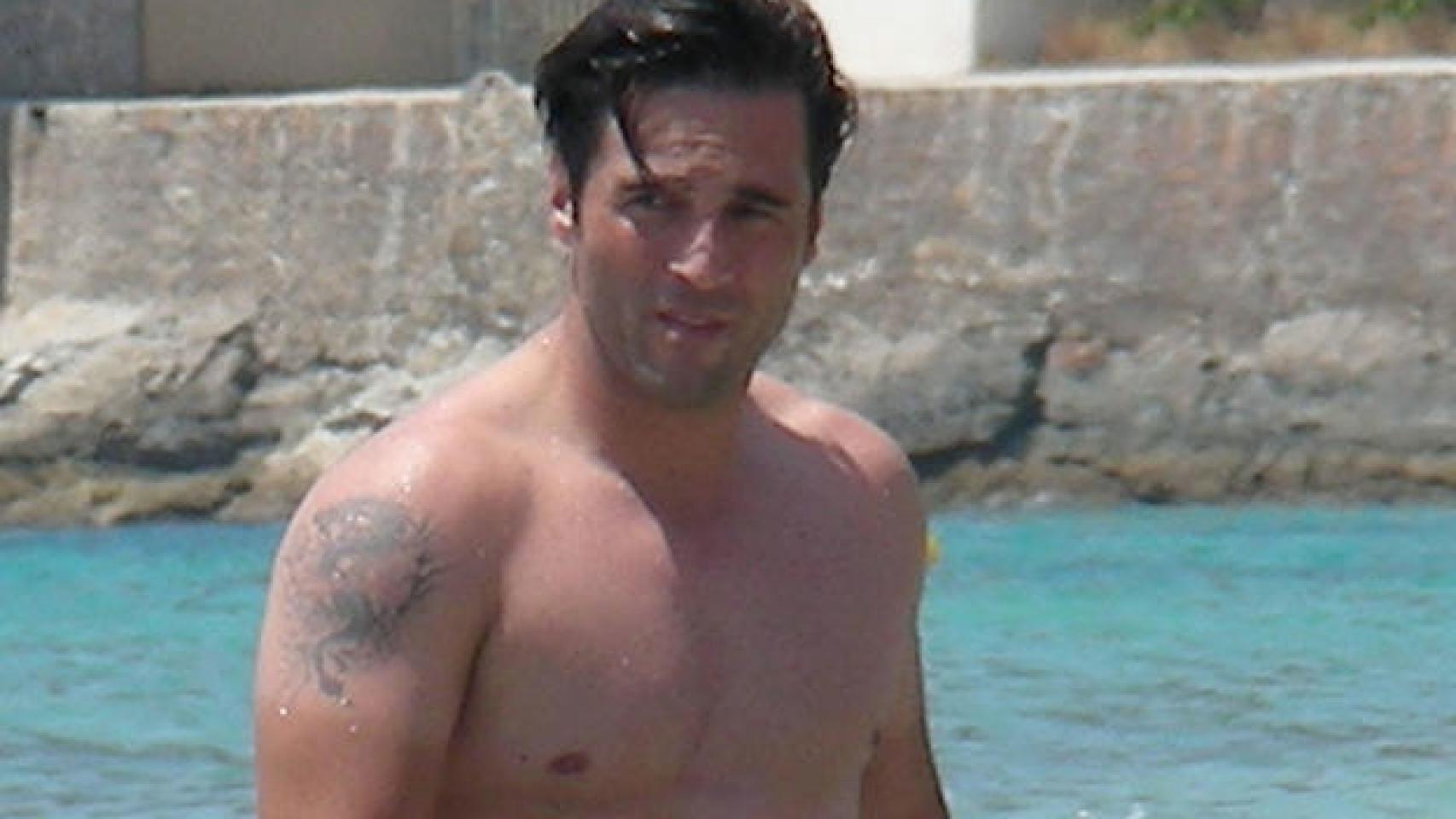 Bustamante ha lucido sin complejos tripilla en el Caribe