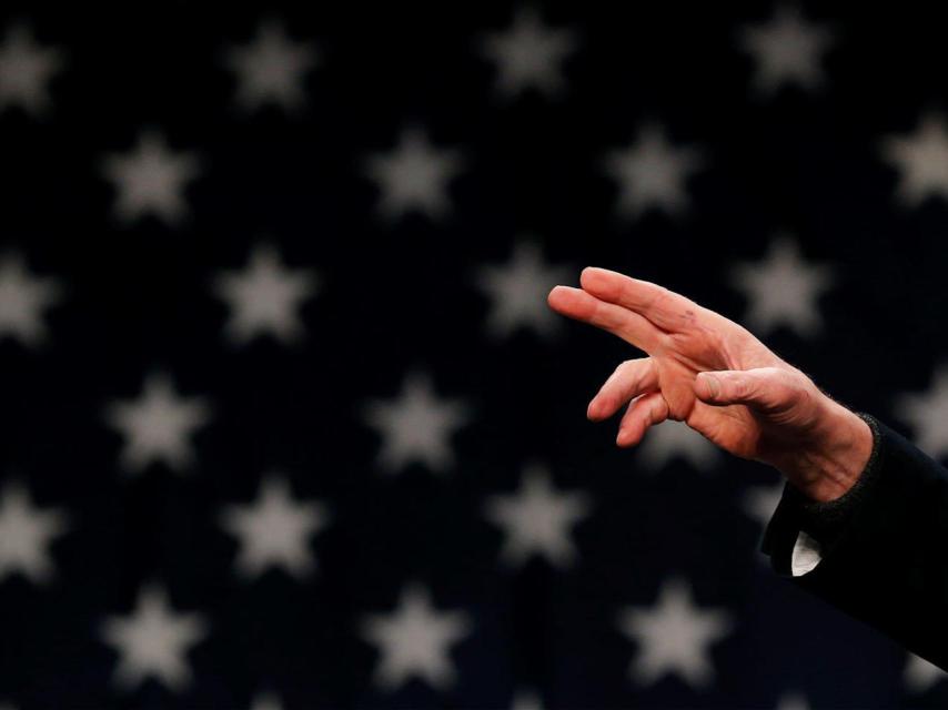 Sanders habla en Iowa.