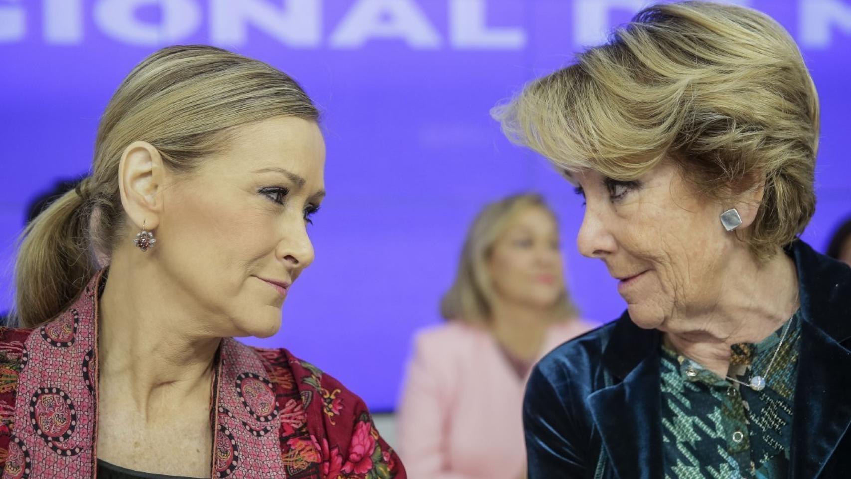 Cristina Cifuentes y la presidenta del PP madrileño, Esperanza Aguirre, en la Junta Directiva del PP regional.